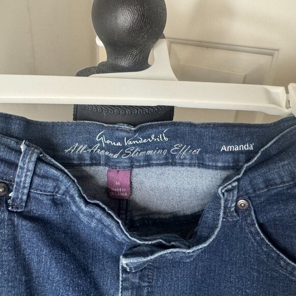 Blue Gloria Vanderbilt Long Shorts, Style Amanda, Size 16 - Picture 3 of 9